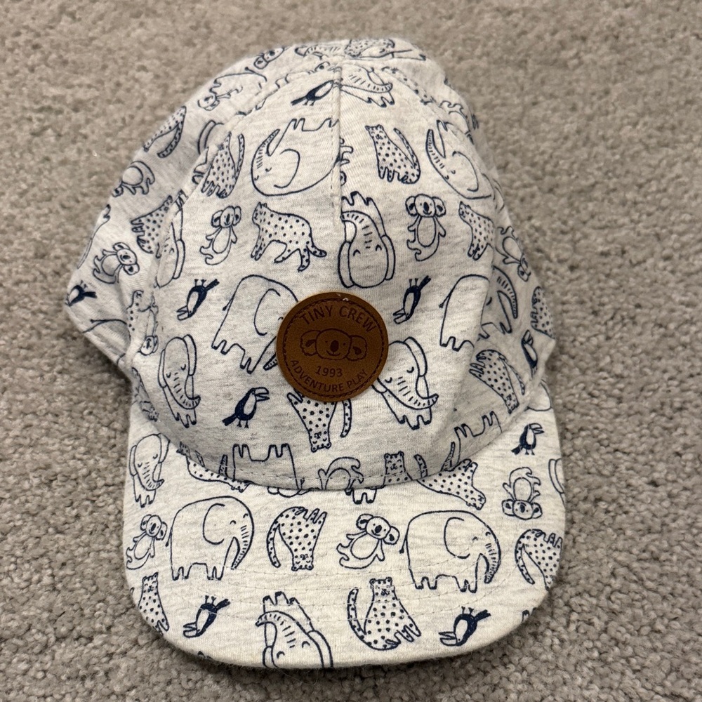 H&M Kids' Animal Print Cap in Gray and Navy